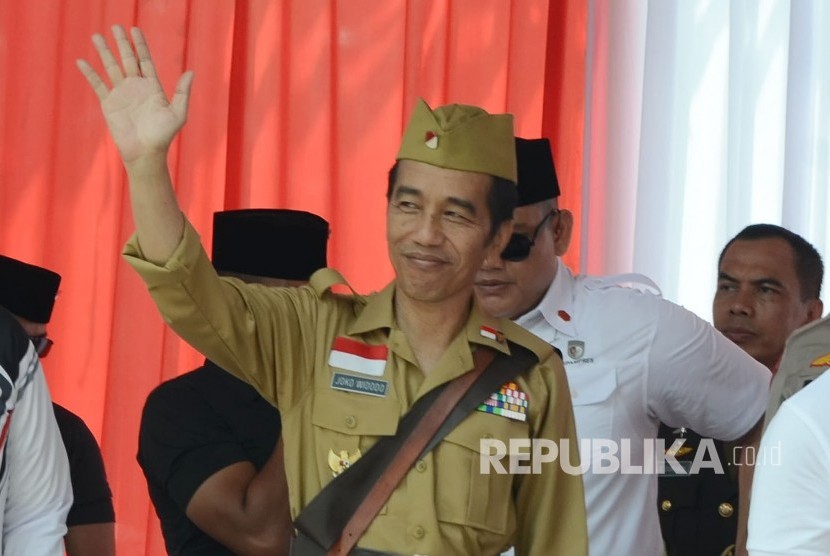 Fitnah PKI ke Jokowi